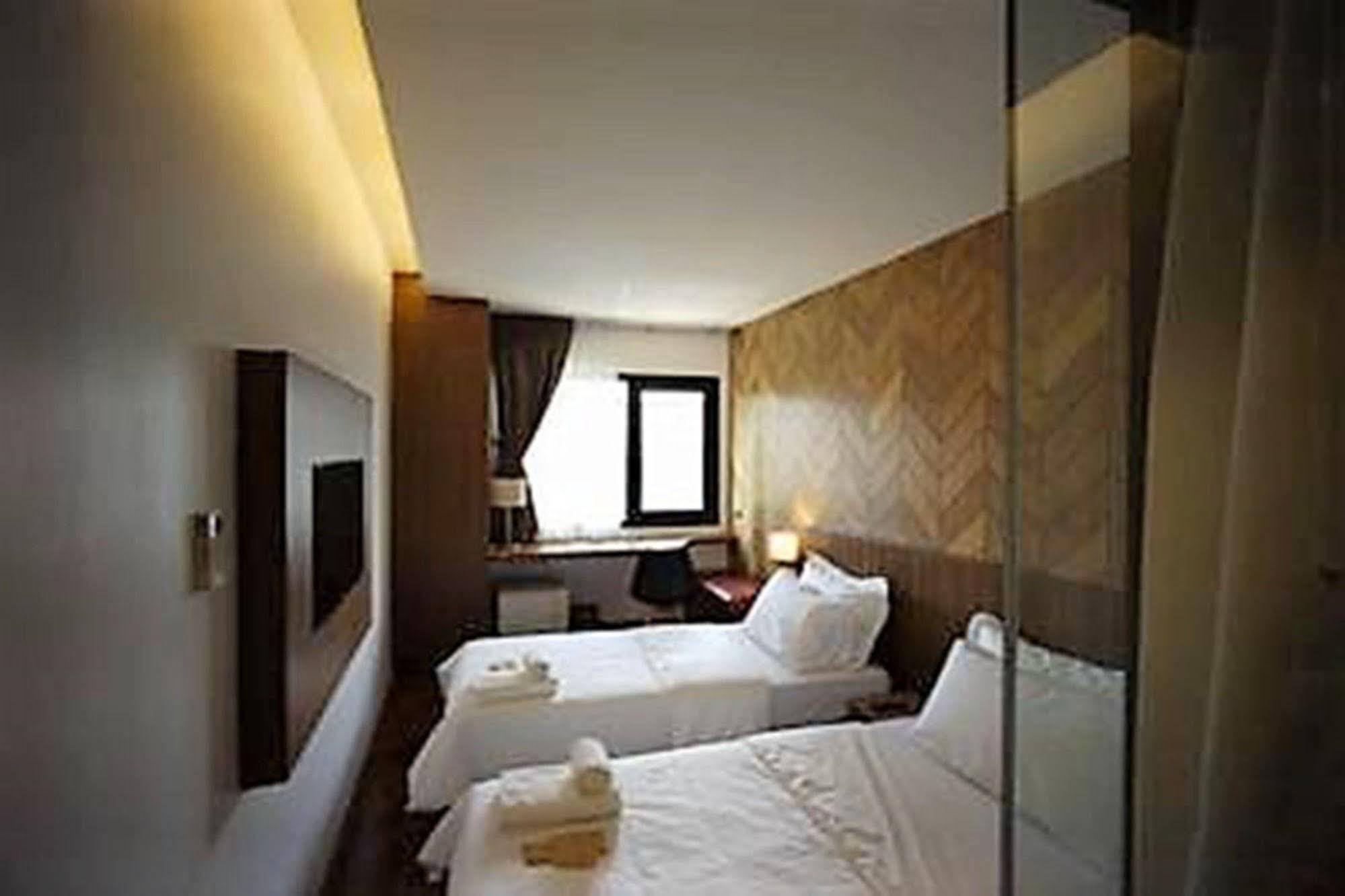 The Posh Phayathai Asrama Bangkok
